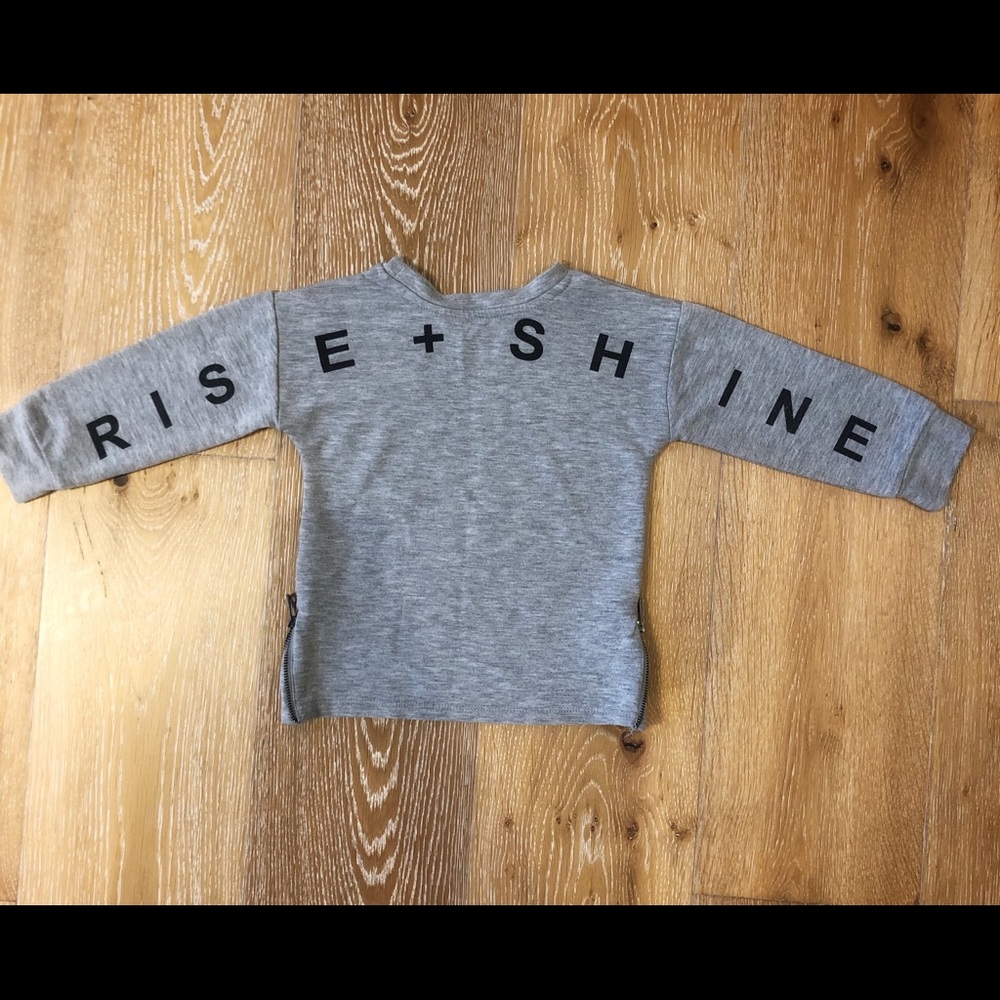 Hipster sweatshirt with side zippers in 2